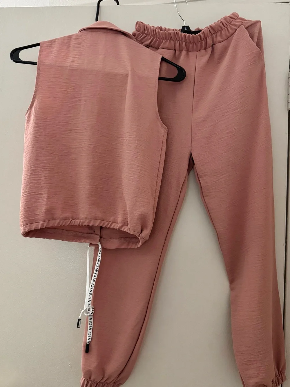 Relaxed Pink Women's Two-Piece Sleeveless Top & Jogger Set